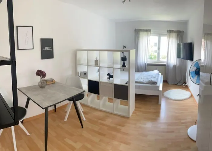 Charmante 1 Zimmerwohnung Mit Stellplatz