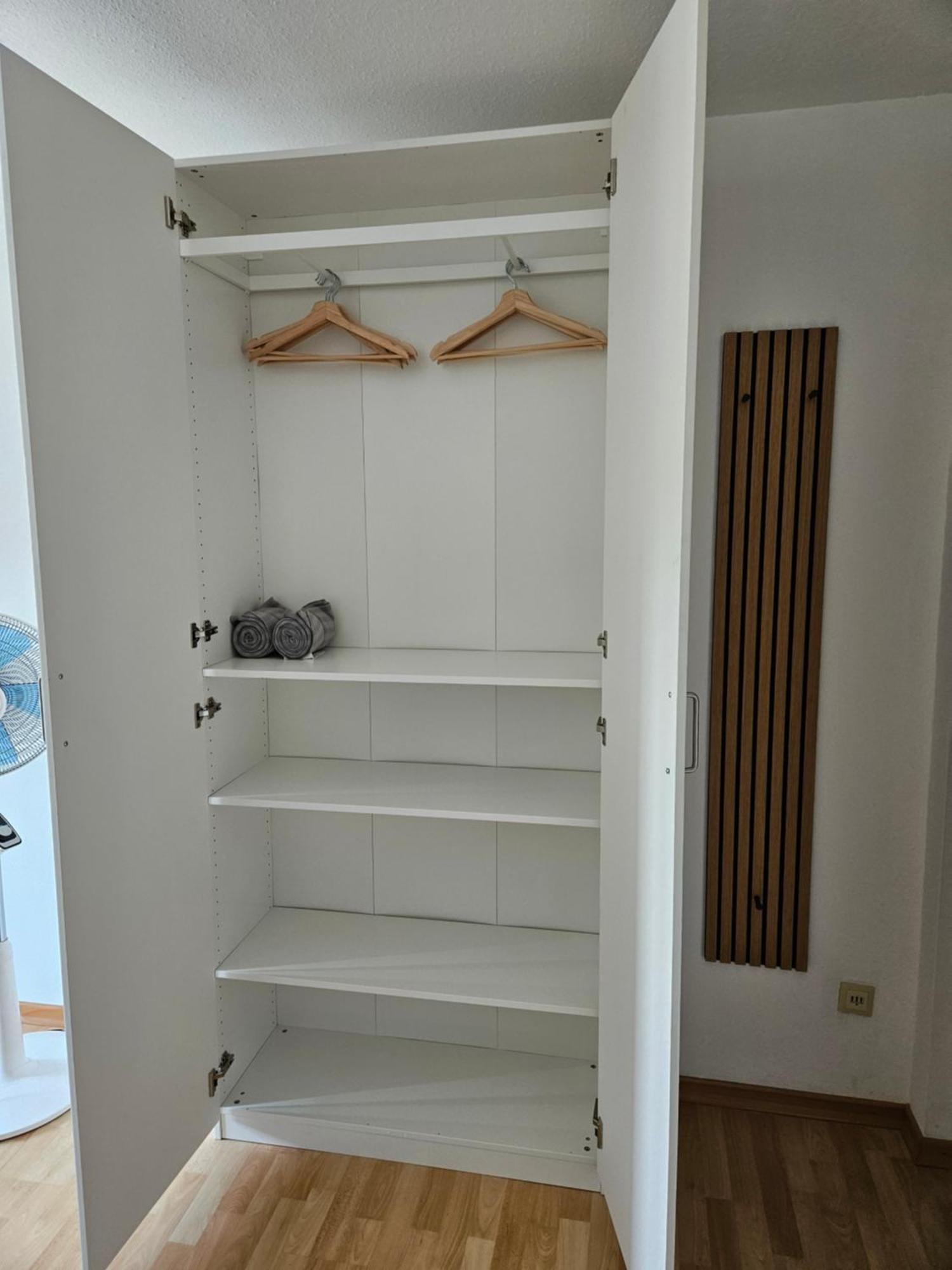 Charmante 1 Zimmerwohnung Mit Stellplatz Apartment *
